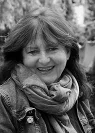 The Pretend Daughters : Mistaken Identities, Ireland's Hidden Secrets.