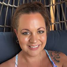 Fixing a sagging pool liner without draining the water?