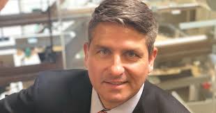 Chris Cabrera of Xactly: Optimal Performance Before High Pressure Moments;  How To Relieve Stress, Clear Your Head, and Prepare Yourself For High  Stakes Business Encounters