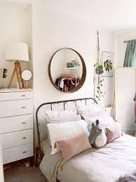 Minimal Scandi Style Bedroom Click For Links Anniedornansmith Blog Homein Anniedor Scandi Style Bedroom Home Decor Bedroom Interior Design Bedroom