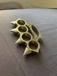 What Kind Of Damage Can Brass Knuckles Do? - Quora