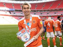 Kenny dougall, 28, from australia blackpool fc, since 2020 defensive midfield market value: Umquhn27wcslpm