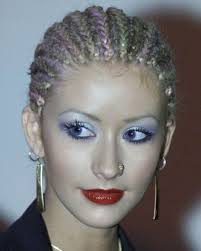 Y2k On Instagram Invented Blue Eyeshadow And Thin Brows Xtina Christinaaguilera 2000s Y2k Popculture Beauty Mistakes 90s Makeup Trends 2000s Makeup