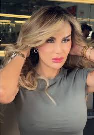 Lista para iniciar el Tenorio cómico ! Actitud de sábado bebés ! #tren...