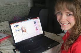 Franche-Comté : la Miss tisse sa toile