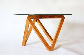 However tips in choosing and placing the coffee table or coffee table by considering the size, dimensions, materials, placement, and the existence of other existing furniture in the room. Tre Beistelltisch Glas Holz Modern Von Petrifieddesign Auf Etsy 690 00 Coffee Table Glass Coffee Table Wood