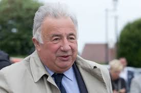 LÉGISLATIVES : «Tout est décidé en haut et en verticalité», proteste Gérard  Larcher