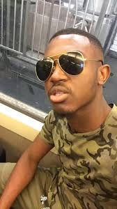 John-Peter GUERRIER (simply market à JOUY-EN-JOSAS)