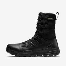Entdecke klassische und moderne schuhe. Men S High Tops Nike Com