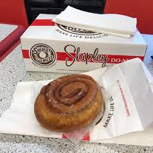 Üstelik yapanın yaratıcılığına kalmış pek çok farklı. Shipley Donuts