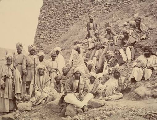 File:Khyber chiefs with captain tucker.jpg - Wikimedia Commons