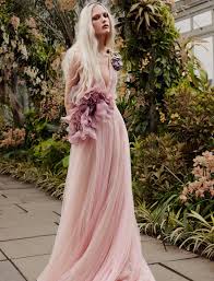 White by vera wang wedding dresses. Vera Wang Le Spose Di Mori