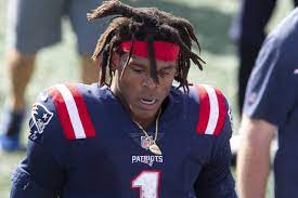 He previously played nine seasons with the carolina panthers, who selected him first overall in the 2011 nfl draft. Cam Newton Ist Symptomfrei Benotigt Zwei Negative Covid 19 Tests Fur Ruckkehr Footballr