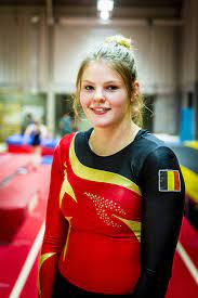 De beerzelse tachina peeters heeft zich definitief geplaatst voor het europees kampioenschap tumbling. Wk Trampoline Tachina Peeters Zesde In Tumblingfinale Het Belang Van Limburg Mobile