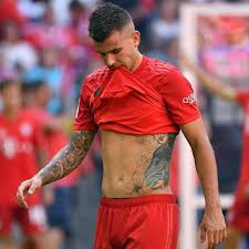 Then i get a work as portrayer. Bayern Germany On Twitter Hasan Salihamidzic Lucas Hernandez Will Not Travel To The National Team He Has A Stress Reaction In His Knee Bayern Will Inform The French Nt That Hernandez