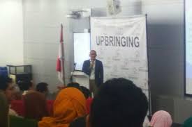 Siswa mendapatkan pengalaman bekerjasama bukan hanya dengan sesama teman sekelasnya, namun dengan siswa lain yang sebelumnya belum mereka kenal b. Jawaban Sandiaga Saat Ditanya Mahasiswa Soal Kepemimpinan Dan Ok Oce