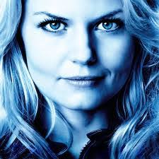 Jenn Morrison's Instagram, Twitter & Facebook