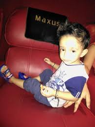 Baby Is Enjoy Jaaga Jasos Movie At Maxus Bhayander Baby Boy Fashion Father Son Pictures Father Son Photography Recent top hits in maxus cinemas. pinterest