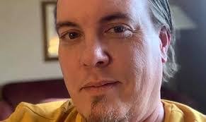 Lonnie Mcentire's Instagram, Twitter & Facebook