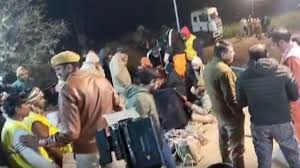  नर्सरी अकादमी  में जिंदगी की जंग : 70 घंटे से फंसी  चूतनि को निकालने के लिए  उत्तराखंड टनल रेस्क्यू टीम को बुलाया