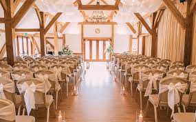 9 Unusual Wedding Venues For A Unique Day Sandhole Oak Barn Chwv Wedding Venues Cheshire Barn Wedding Venue Wedding Venues Glasgow