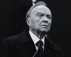 Entregan post mortem Medalla Gilberto Rincón Gallardo a Ana María Latapí