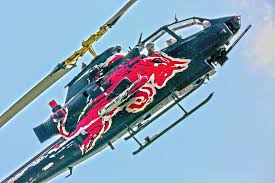 Redbull organised an event to budapest for the 1th of may. Bell Cobra Tah 1f The Flying Bulls