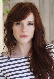 1001 Inspiring Pictures Tips And Ideas About Red Hair Coppery Red Hair Dark Long Hair With Hair Color For Fair Skin Hair Pale Skin Long Hair With Bangs