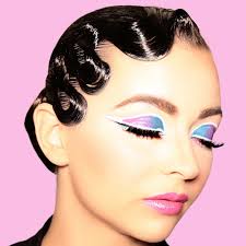 Daniela_divine_style