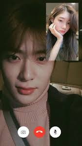 Jaehyun Chaeyeon Video Call Imagine Fotografi Selebritas Fotografi Jalanan