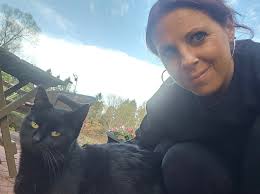 When you live up in the country part of Rutherford County, meaning Golden  Valley, and your husband is a long distance truck driver, you have to learn  to do things that most