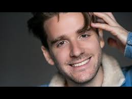 Alexander Smetnev, 31, Moscow.Film and Theater talent. Official Website