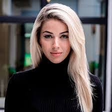 Bethany Taber's Instagram, Twitter & Facebook