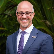 Pamela Pike's Instagram, Twitter & Facebook