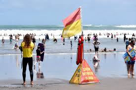 Sustainable coastlines hawaii the ocean is a powerful force. Auckland Lifeguards See Busy Start To 2021 With Two Girls Choppered To Hospital Stuff Co Nz