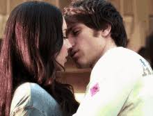 Image result for tbn:LDWriK6APZkVpM::www.spidart.com/uploads/post/image/2112/thumb_smiley_bisous.gif