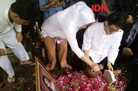 Dylan pernah bersekolah di sma negeri 4 yogyakarta. Ifan Seventeen Kepada Dylan Aku Pamit Dulu Ya Sayang