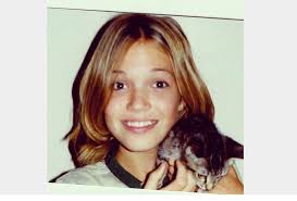 The actress performed live on instagram, throwing it back to 'only hope' from her iconic movie 'a walk to remember.'exclusives from #etonline. Young Mandy Moore Mandy Moore Celebrities Celebs