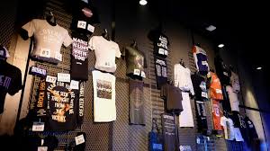Our prayer for this project is that it. Hillsong A Church With Rock Concerts And 2m Followers Bbc News