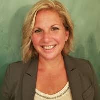 Danielle Holler's Instagram, Twitter & Facebook