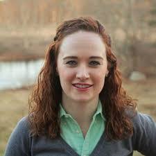 Danielle Dean's Instagram, Twitter & Facebook