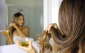 How to do a hot oil treatment on natural hair Hot Oil Treatment For Hair All You Need To Know Skinkraft