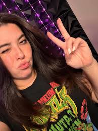 ✌🏻👽⚠️ That shirt i want 😍