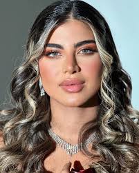 Randomly beautiful moments #photuoftheday #kuwaitcity #kuwaitfashion  #businesswoman #businesslifestyle #workhard #investmentrealestate #kuwaityat