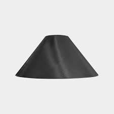 Grâce à son coloris particulier, il saura s'adapter aussi bien dans une chambre à coucher baroque que dans un salon au. Abat Jour Conique Noir Interieur Cuivre Miral Deco
