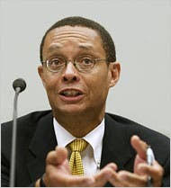 Retailers Say Loss of CIT Threatens Supply Chain