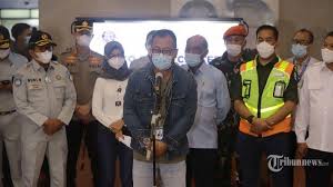 Sisanya penumpang, kata faisal, kepada wartawan, sabtu (9/1/2021). Caapzagjrtcl2m
