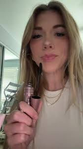 Katelyn Mathews's Instagram, Twitter & Facebook