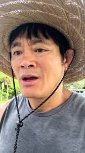 Tom Nguyen (@tom.lives)