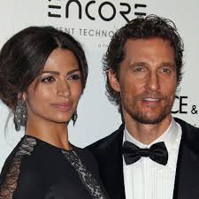 After a number of supporting roles in films including angels in the outfield (1994) and texas chainsaw massacre: Matthew Mcconaughey Grunde Fur Spate Hochzeit Stars
